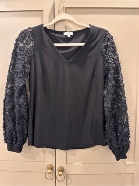 Laura Petites Black 3D Floral Sleeve Blouse Size XS Petite